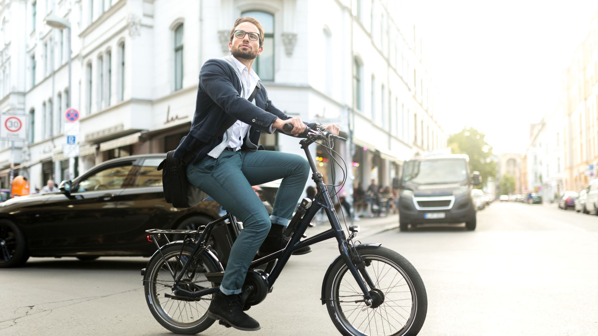Benefits of Using E-Bikes for City